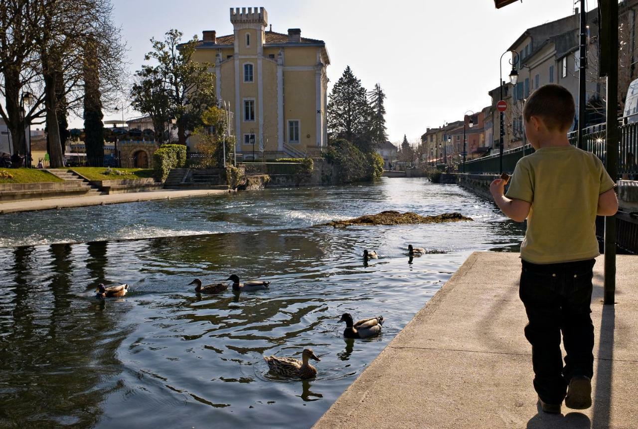 Paradis Dore Appartement LʼIsle-sur-la-Sorgue Buitenkant foto